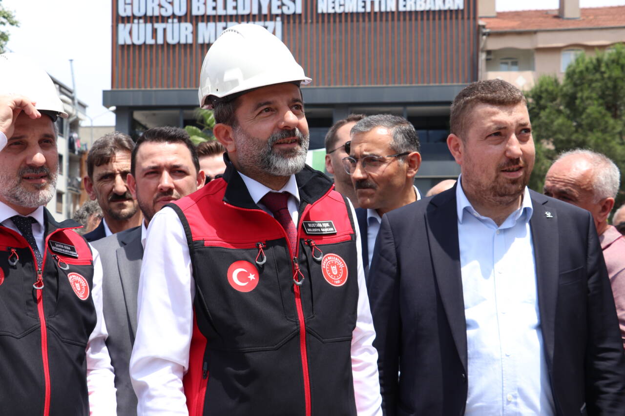 Bursa'da 30 yıllık hayali gerçekleştirecek yıkım! Bakın bu alan ne olacak? 3 aa 20260609 41622058 41622054 gursukentmeydaniprojesikapsamindabinayikimigerceklestirildi