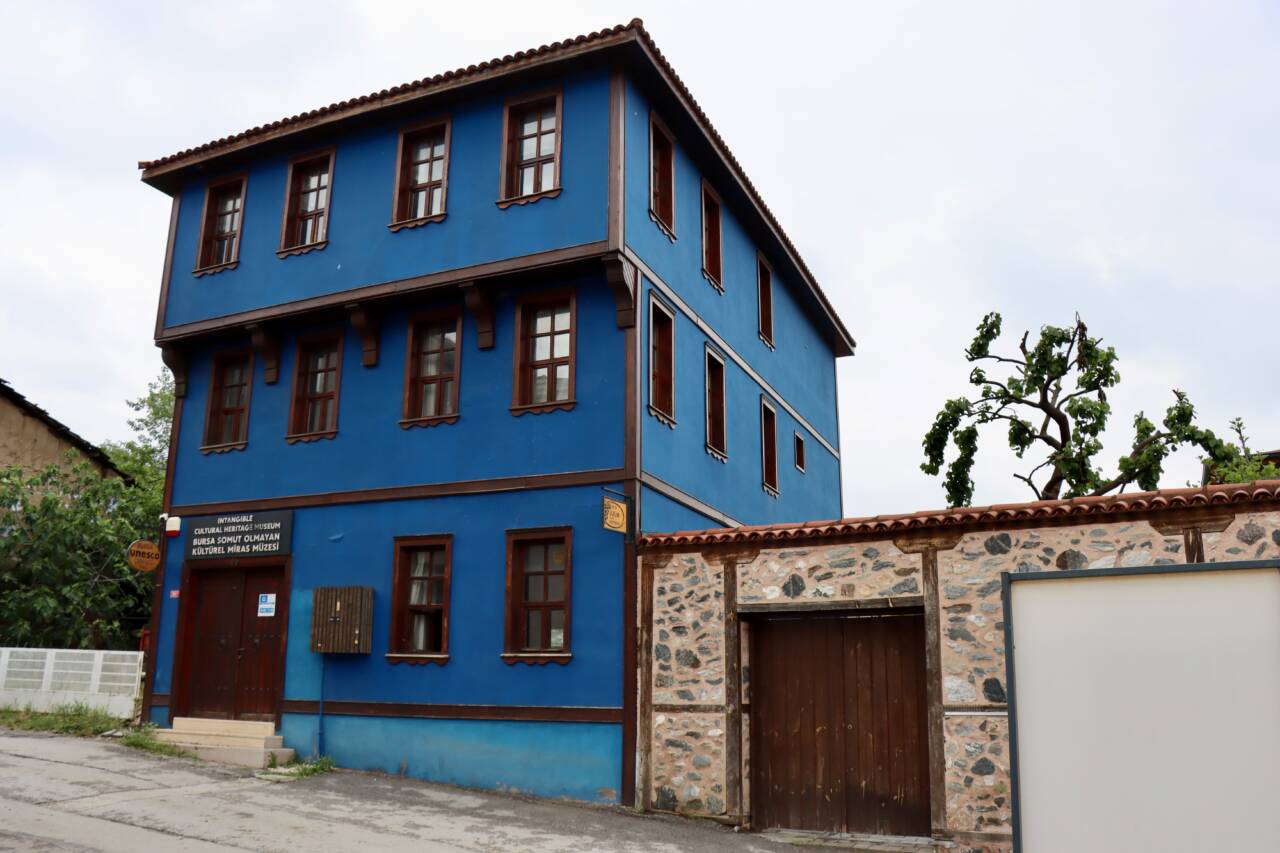 Bursa'nın fethinin 700. yılına özel platform;'200 bin fidan, 100 aileye koza, Nilüfer Çayı temizlenecek' 4 aa 20260612 41648515 41648513 bursaninfethinin700yilindakentinyesilkimliginiguclendirecekprojelerhayatagecirilecek