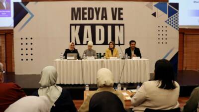 Bursa'da, İnsan Hak ve Hürriyetleri (İHH) İnsani Yardım Vakfınca, dijital