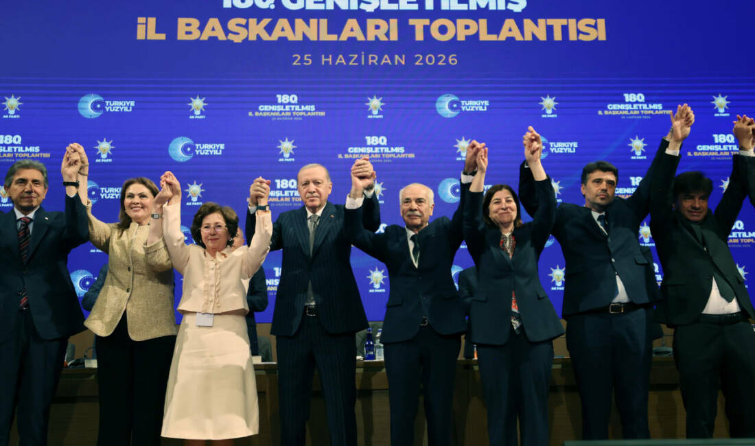 CHP'den istifa eden Ankara Keçiören Belediye Başkanı Mesut Özarslan ve