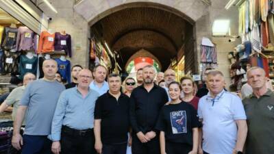 Bursa'nın tarihi mekanı Kozahan'da yaşanan masa sandalye krizi sonrası Kozahan