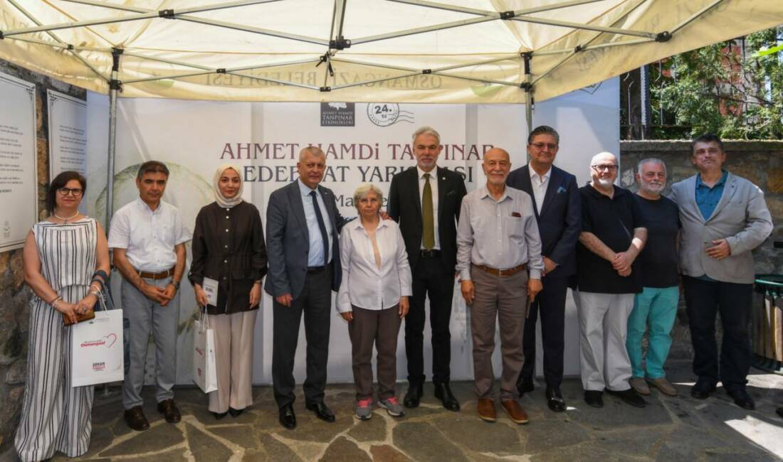 Tanpınar’ın İzinde Yeni Kalemler ödüllendirildi Osmangazi Belediyesi tarafından Türk edebiyatının büyük ustalarından Ahmet Hamdi Tanpınar’ın