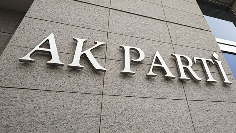 AK Parti'de dört il başkanlığında görev değişikliğine gidildi.