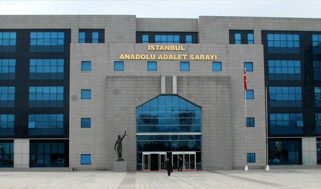 Adalar Belediyesi’ne operasyon: 42 zanlı adliyede İstanbul'un Adalar Belediyesinde sit alanı statüsündeki yerlere rüşvet karşılığı ruhsat