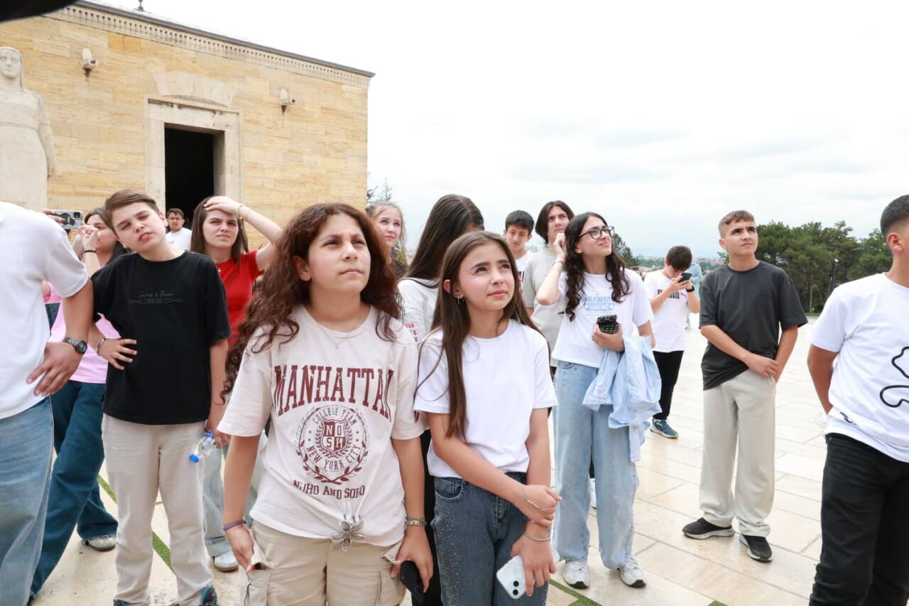Bursalı öğrencilerin motivasyonunu artıran gezi 7 Osmangazi Belediyesi’nden Öğrencilerin Motivasyonunu Artıran Gezi