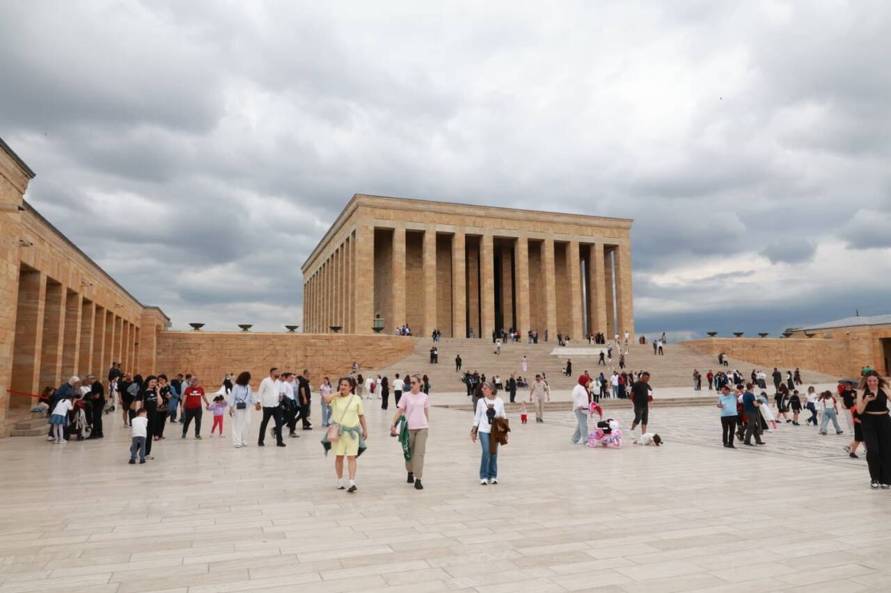 Bursalı öğrencilerin motivasyonunu artıran gezi 8 Osmangazi Belediyesi’nden Öğrencilerin Motivasyonunu Artıran Gezi