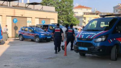 Bursa'nın İnegöl ilçesinde uyuşturucu tacirlerine yönelik dev operasyon düzenlendi. 500