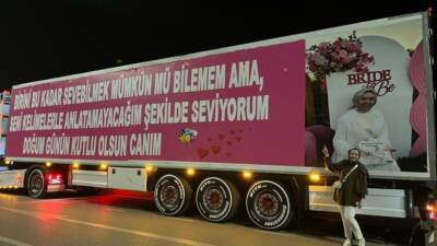 Bursa'da 1 yıldır evli olan Murat Fidan, eşi için sıra