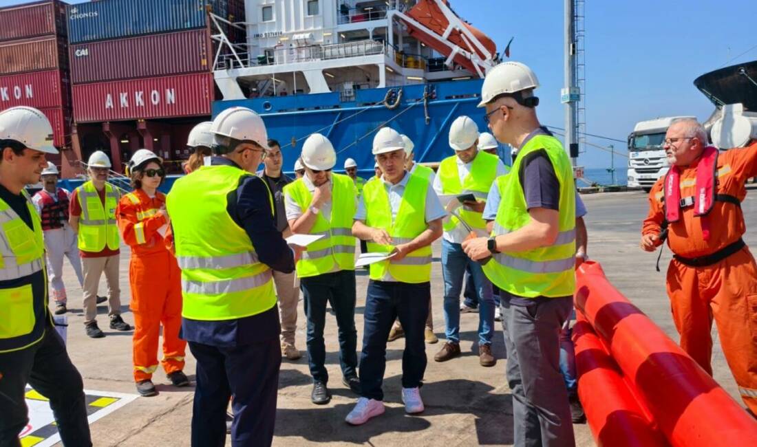Bursa’da felakete karşı dev tatbikat Gemlik Körfezi’nde denizde meydana gelebilecek petrol ve türevi madde kaynaklı