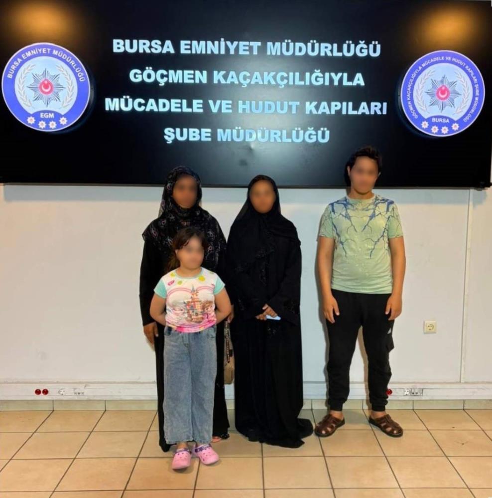 Bursa'da kaçak göçmen avı 1 aw73187602