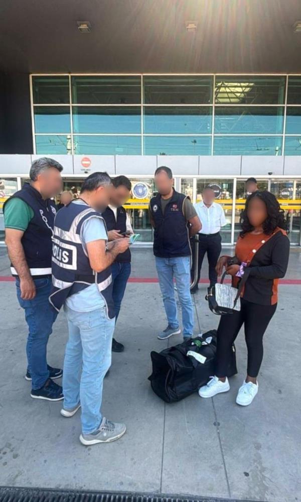 Bursa'da kaçak göçmen avı 2 aw73187603