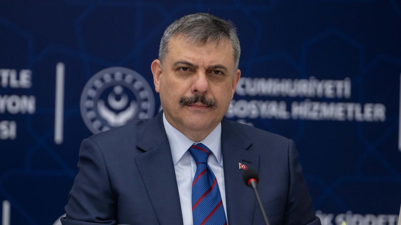 Bakan Çiftçi'den kadına yönelik şiddetle mücadele açıklaması 1 bakan ciftci kadina yonelen her turlu siddet toplumsal vicdani yaralayan agir bir ihlaldir 1fb2b262acac