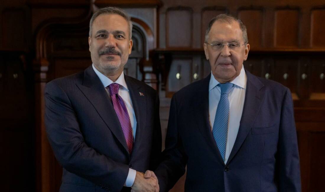 Bakan Fidan: Hürmüz Boğazı geçişe açık tutulmalı Dışişleri Bakanı Hakan Fidan, Rusya ziyareti kapsamında Rusya Dışişleri Bakanı