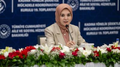 Bakan Göktaş, "Kadına yönelik şiddetle mücadele siyaset üstü bir meseledir.