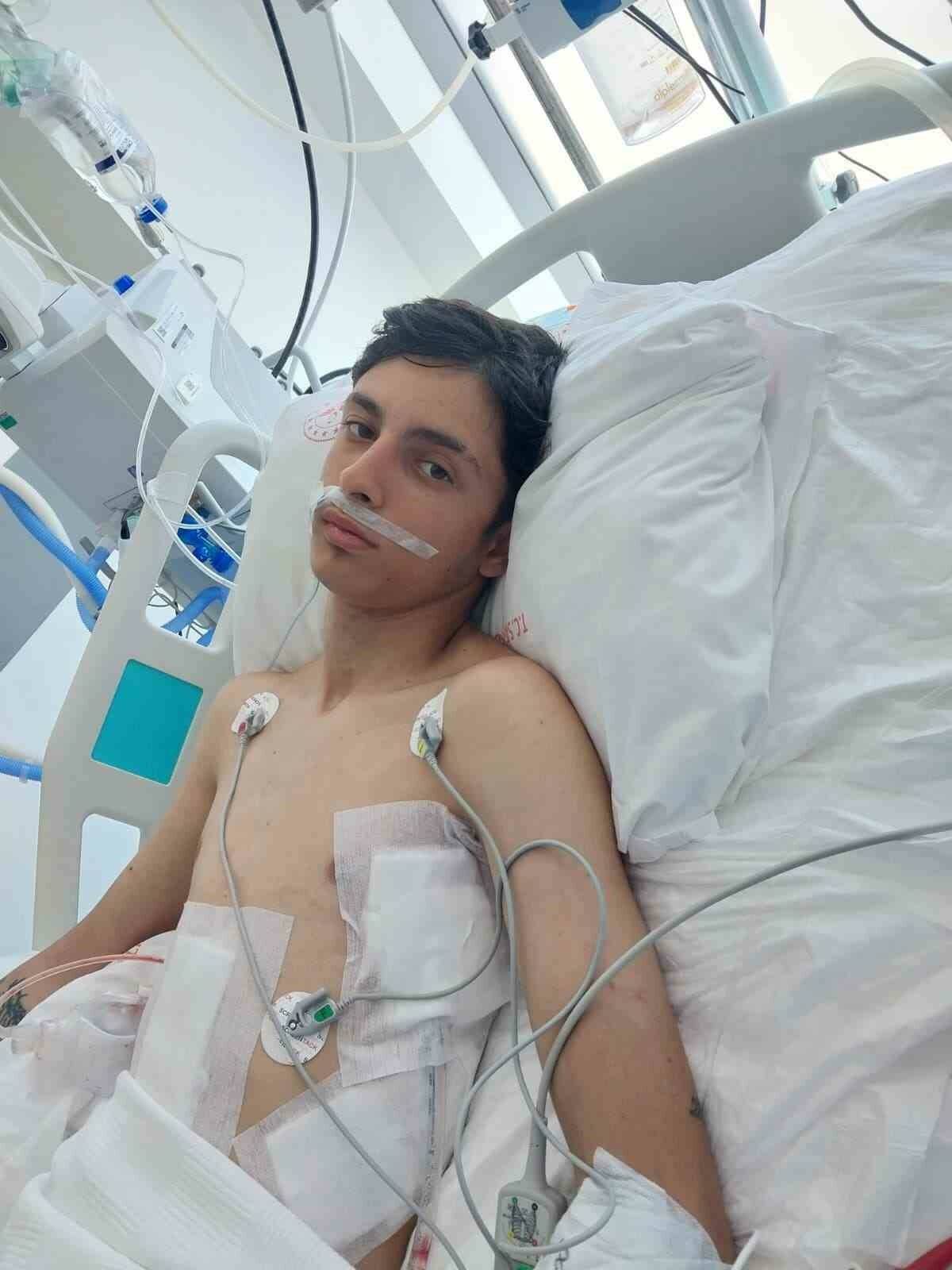 bir akran dehseti daha tiktokta begendi diye bicakla saldirdi 80959effb49f