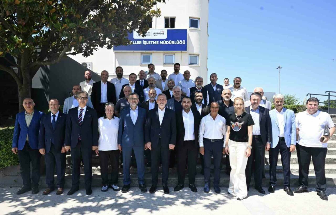 BTSO Başkanı Burkay’dan Bursa terminalinde önemli buluşma 2 btso baskani burkaydan bursa terminalinde onemli bulusma dfcd2cf14c1b