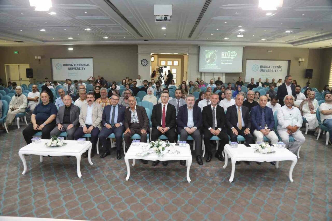 btunun onemli konugu tecrubelerini ogrencilerle paylasti bc6f528ae269