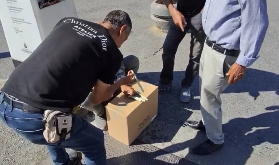 Galata Köprüsü'nde 2 şüpheli, 80’li yıllarda kullanılan ve halk arasında