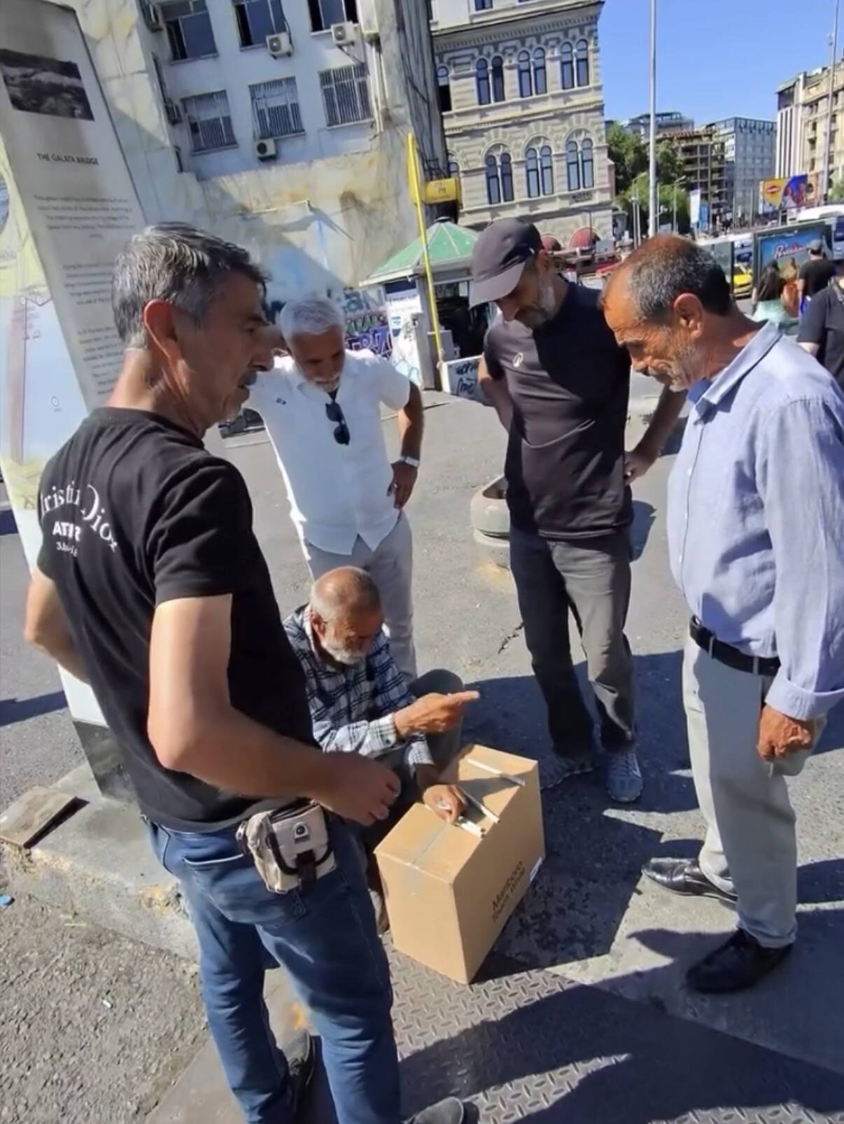 bul karayi al parayi diyen seksenlerin kumarcisi yakalandi bd77a3144c3c