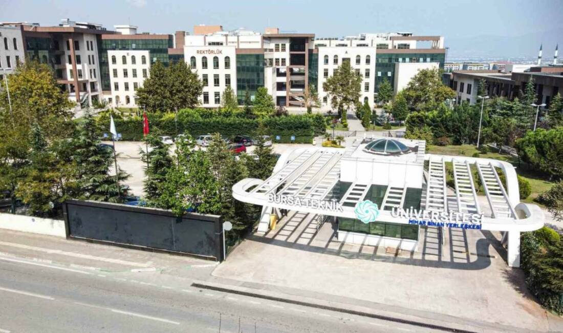 Bursa Teknik Üniversitesi’nden yeni teknoloji Bursa Teknik Üniversitesinde geliştirilecek yeni asfalt teknolojisi, yolların daha uzun