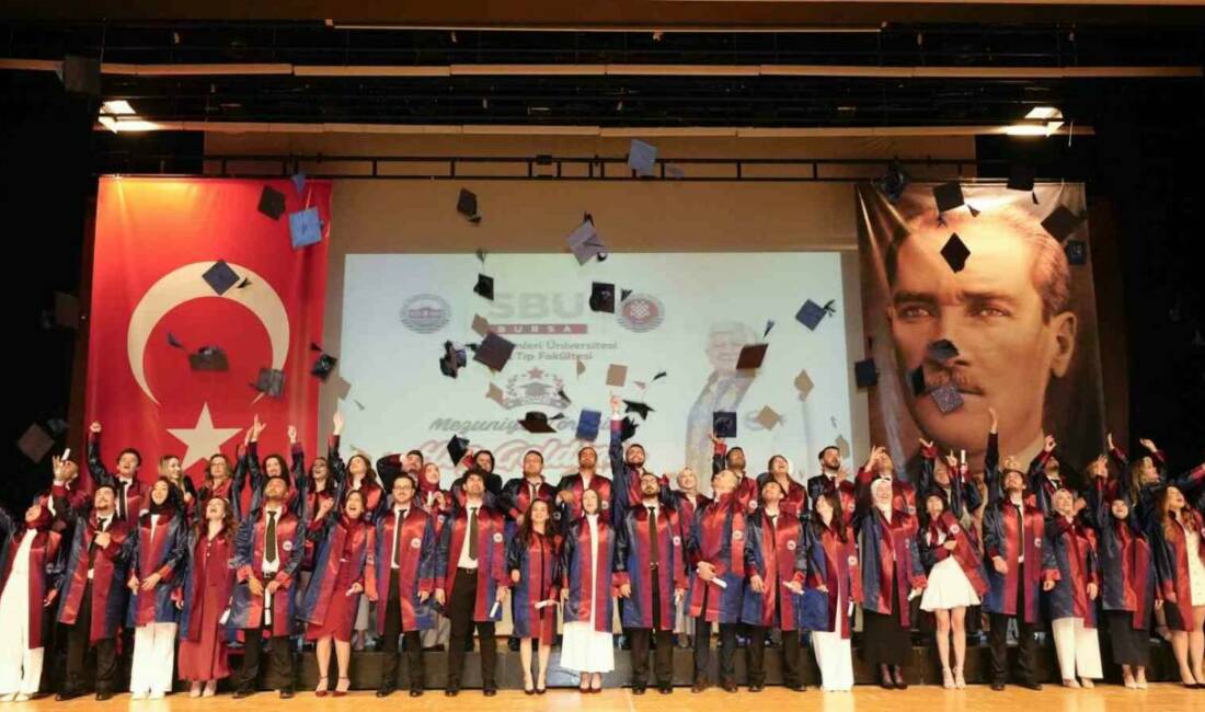 Sağlık Bilimleri Üniversitesi Bursa Tıp Fakültesi, ilk mezunlarını verdi. Merinos