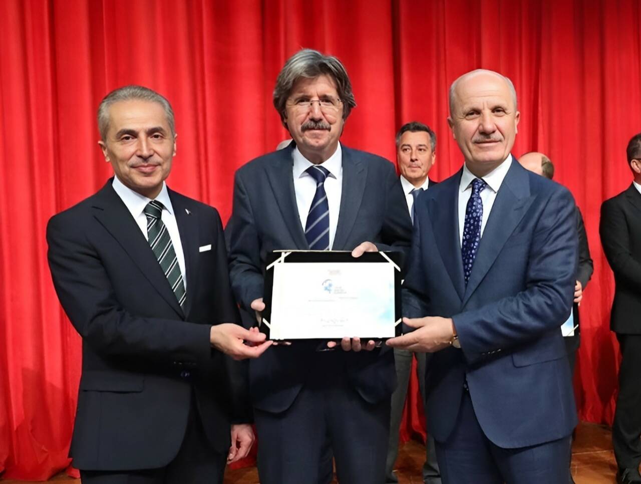bursa uludag universitesine yeni unvan ecf1d4ee7323