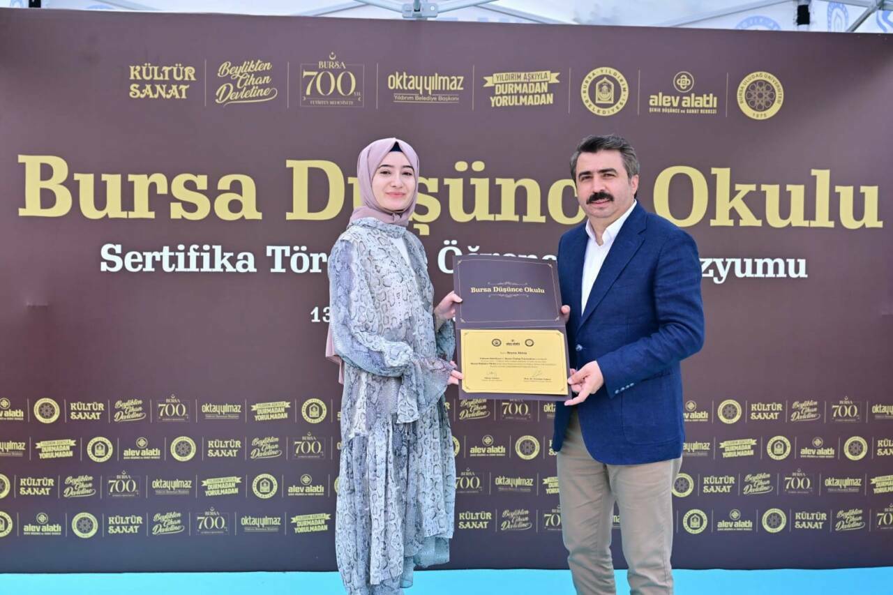 Bursa Yıldırım’da düşünen ve üreten gençler yetişiyor 4 bursa yildirimda dusunen ve ureten gencler yetisiyor 90552d47e872