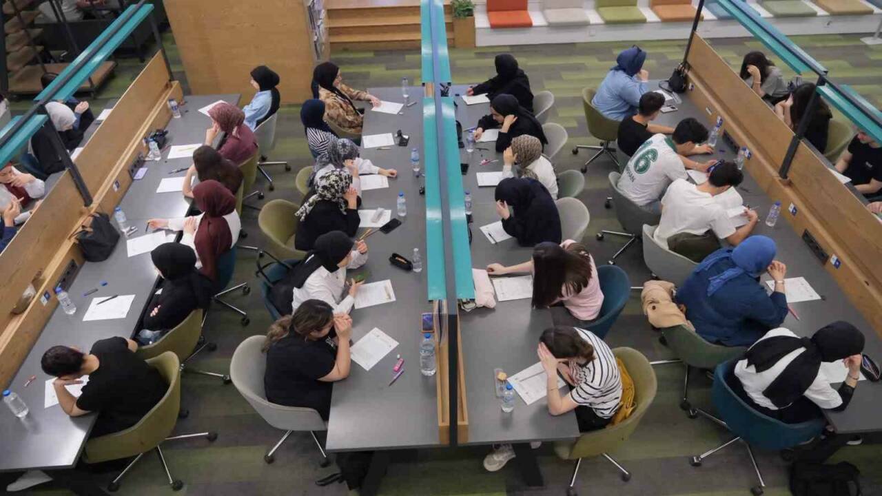 Bursa Yıldırım’da YKS öncesi son prova 5 bursa yildirimda yks oncesi son prova e06e0876e9e1