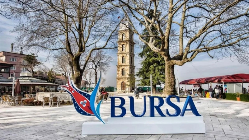 Olay Gazetesi Yazarı Ahmet Emin Yılmaz, Bursa'nın önündeki yeni turizm