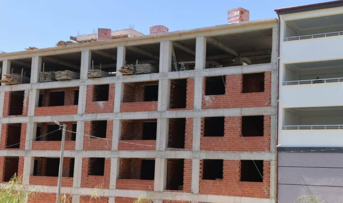 Bursa’da acı talih! Kardeşiyle aynı kaderi yaşayarak öldü Bursa'nın İnegöl ilçesinde, çalıştığı inşaatın 4’üncü katından düşen duvar ustası