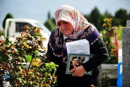 Bursa'da annesinin gözleri önünde öldürülmüştü! 5 yıl sonra karar onandı 6 bursada annesinin gozleri onunde oldurulmustu yargitay karari onadi 9c869f78e039