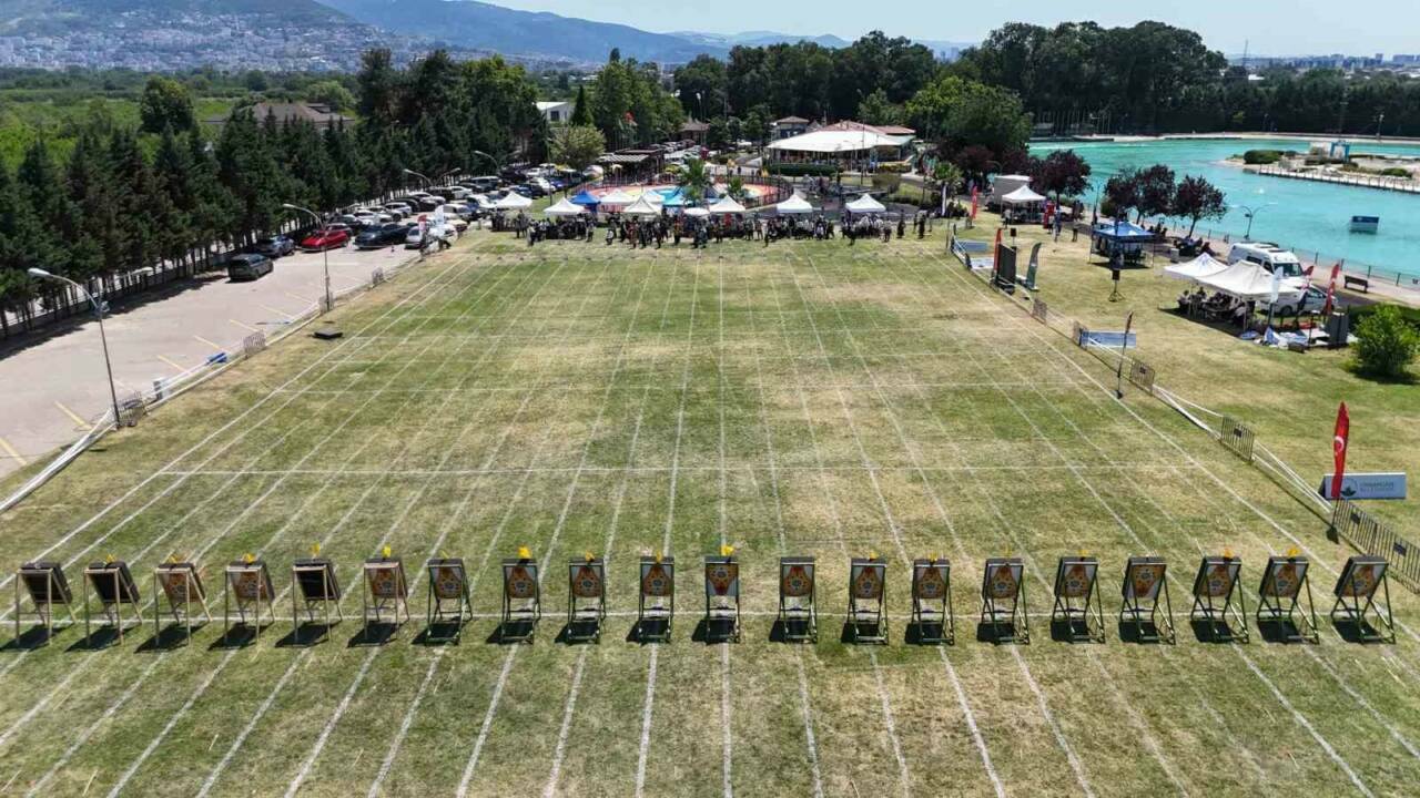 bursada ata sporlarinin kalbi osmangazide atti a07a87a2f953