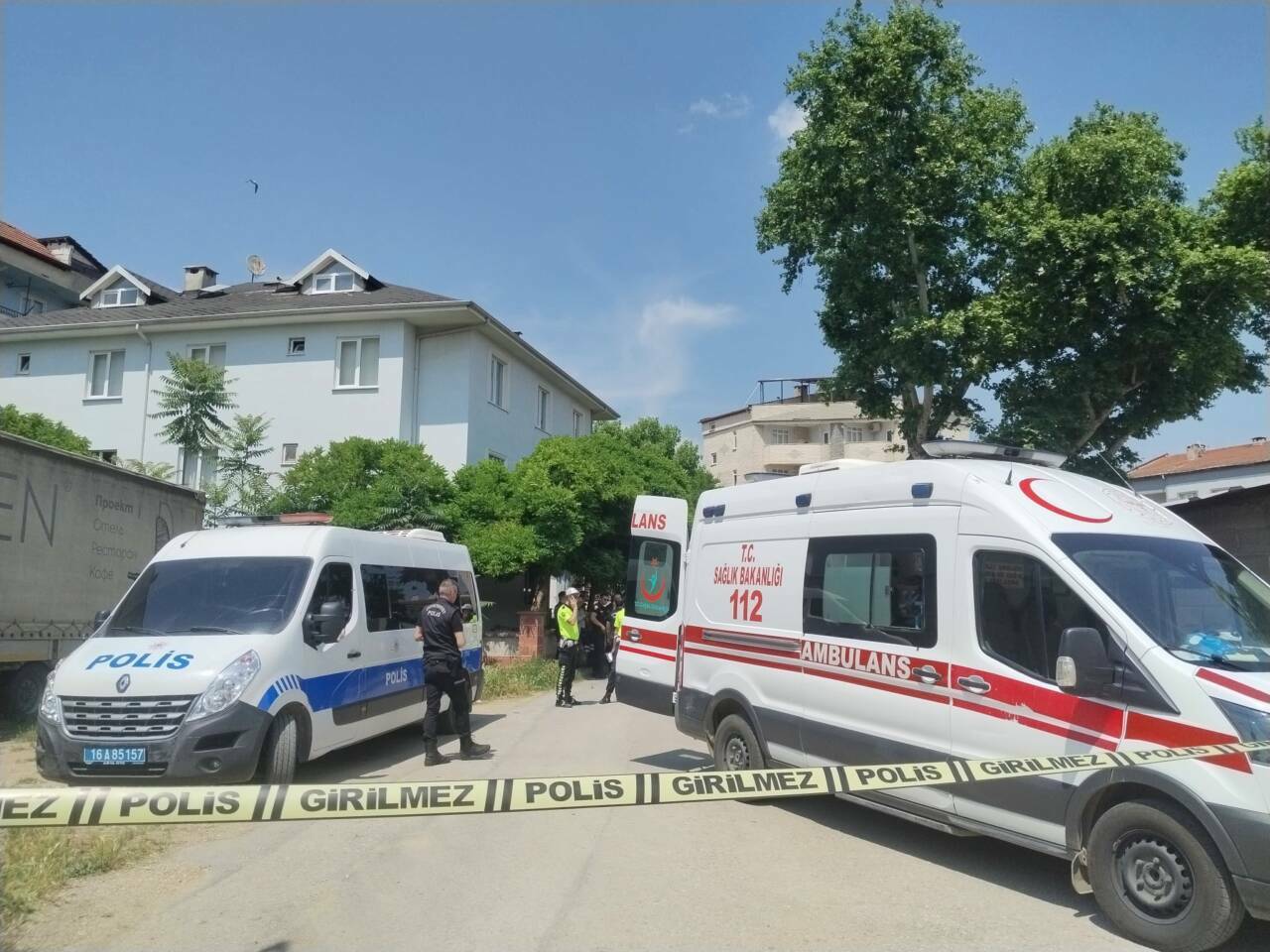 Bursa'da bisikletten düşen yaşlı adam öldü 1 bursada bisikletten dusen yasli adam oldu 30e9bf6f6431
