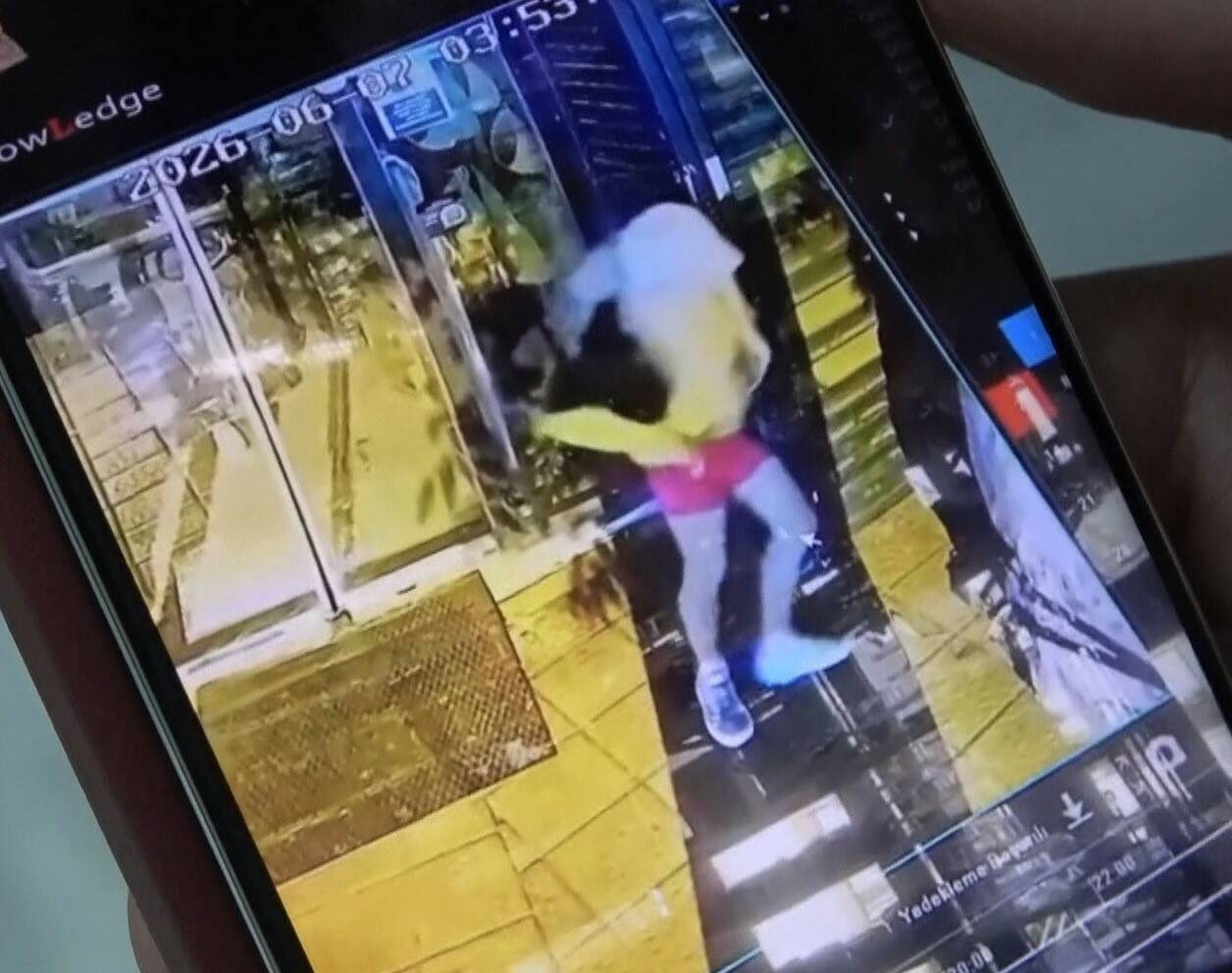 Bursa'da böyle hırsızlık görülmedi! 'Eskiden hırsızlar daha edepliydi' 3 bursada boyle hirsizlik gorulmedi eskiden hirsizlar daha edepliydi 86dcfba1d242