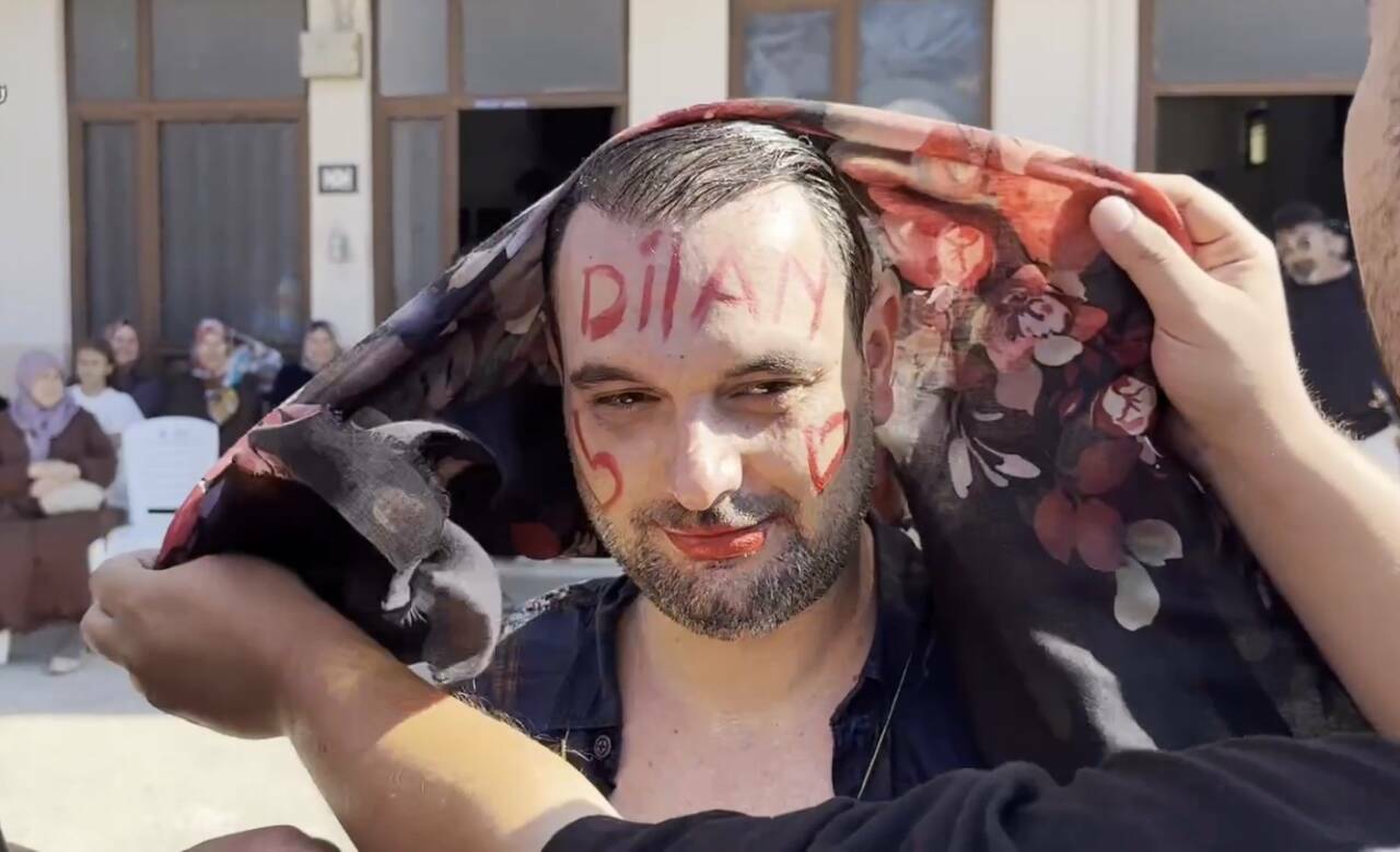 bursada damada iskence gibi eglence neler yapmadilar ki f0d080aaa49f
