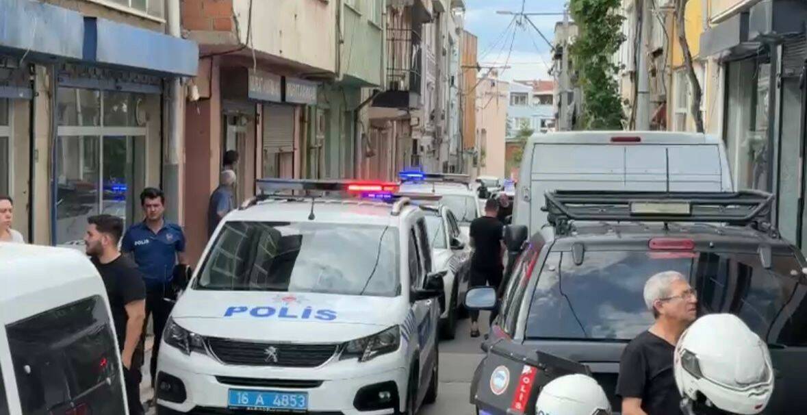 Bursa’da dehşet: 2 ölü 1 bursada dehset 2 olu bf2994d96d82