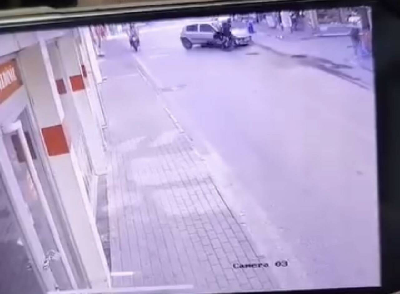 Bursa’da ilginç kaza! Yapay zeka değil, gerçek... 1 bursada ilginc kaza yapay zeka degil gercek 44b81132bc11