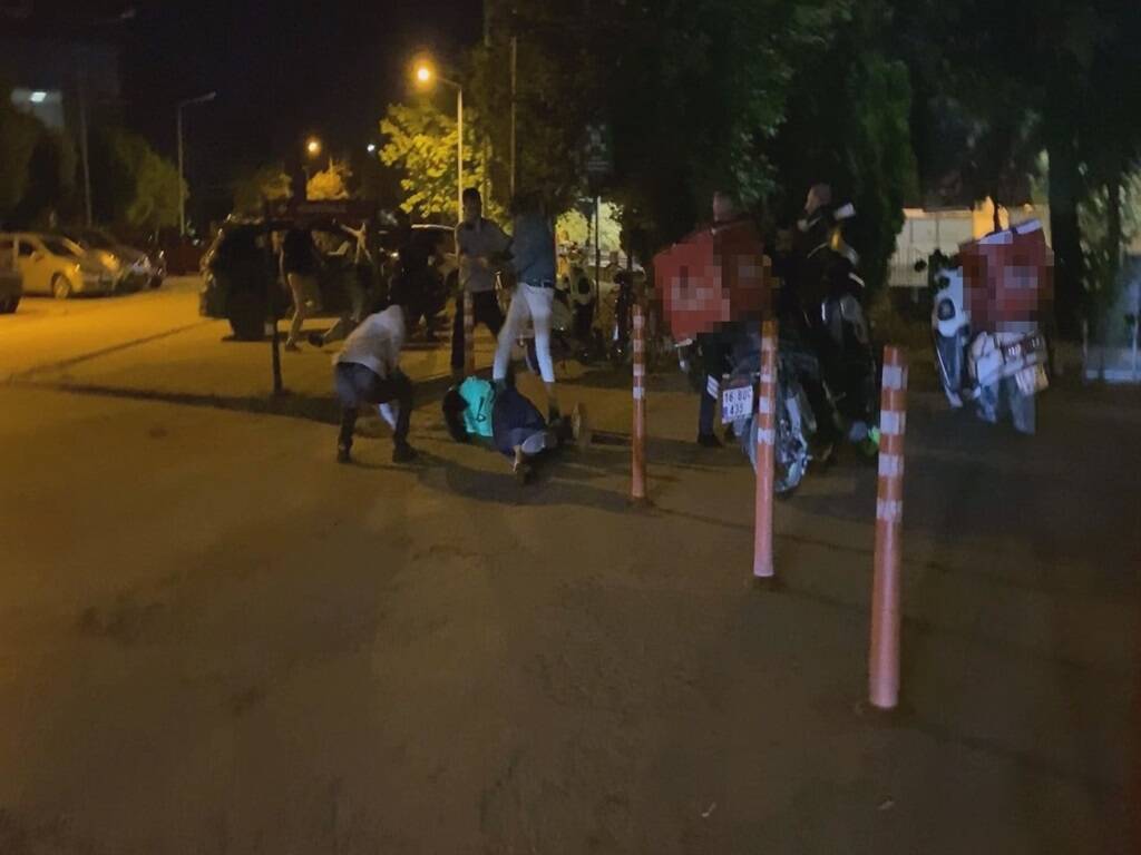 bursada isverenler ile motokuryelerin kavgasi 2359b7347b3a