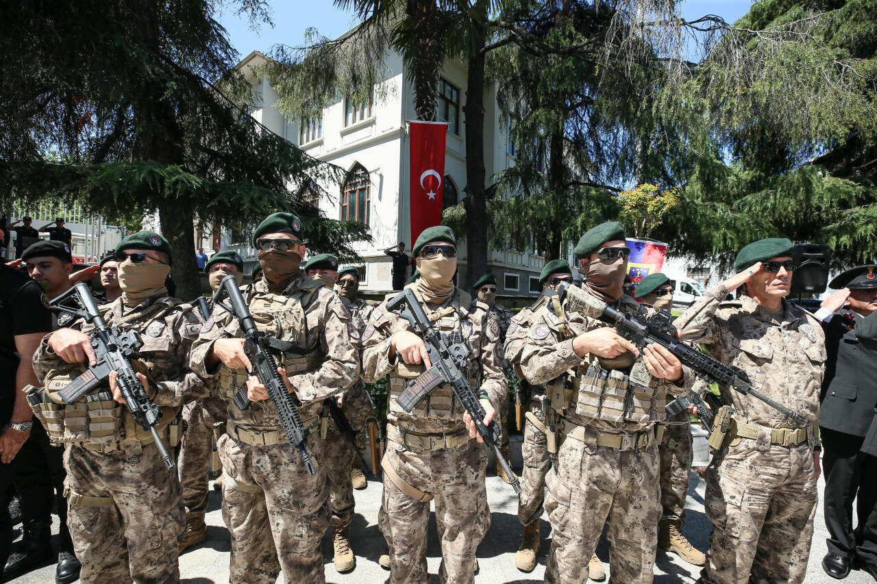 Bursa'da Jandarma'nın 187.yıl dönümüne özel kutlama 3 bursada jandarmanin 187yil donumune ozel kutlama 4576edcecbef