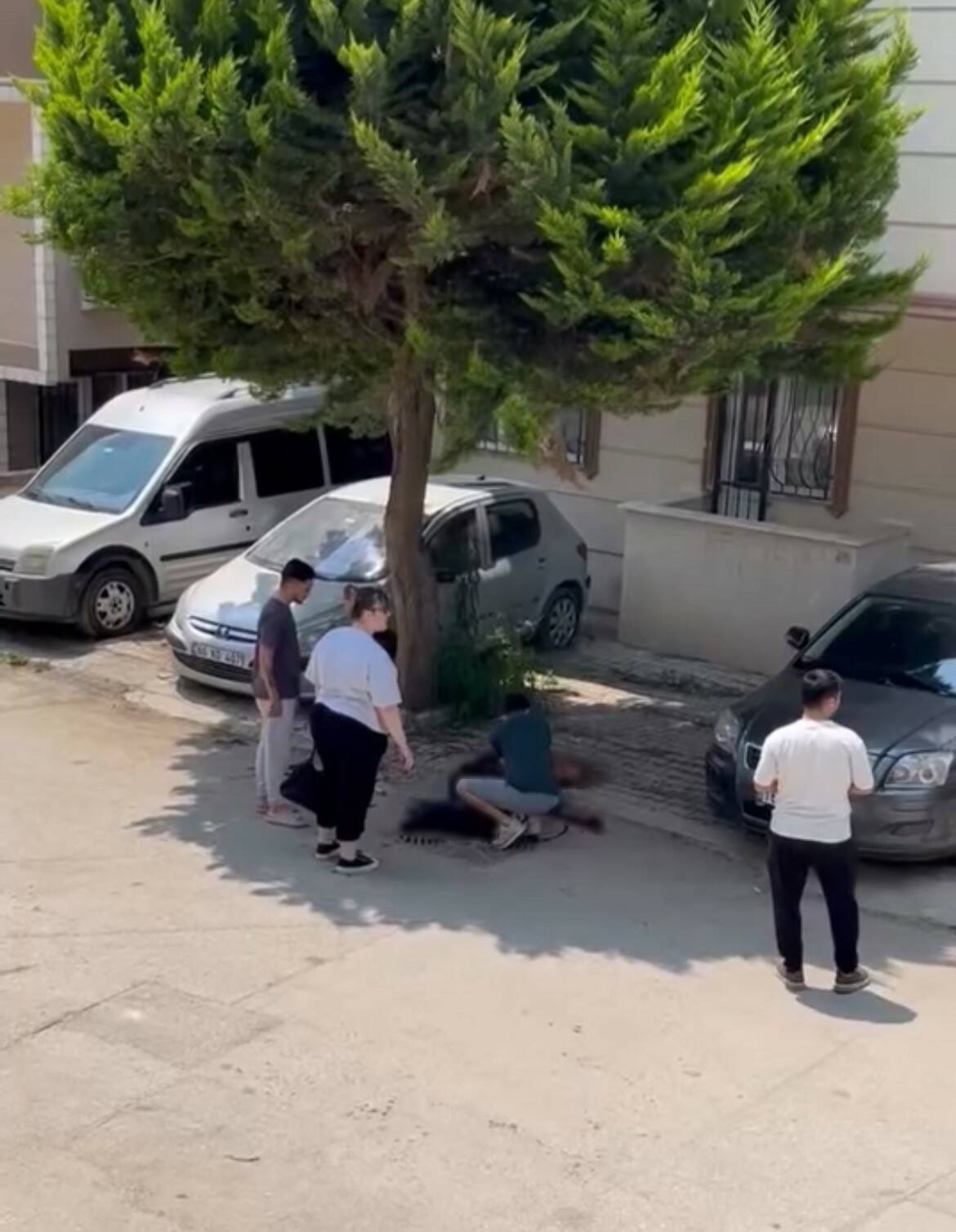 Bursa’da kardeş kavgası kanlı bitti 1 bursada kardes kavgasi kanli bitti 65de982b89d4