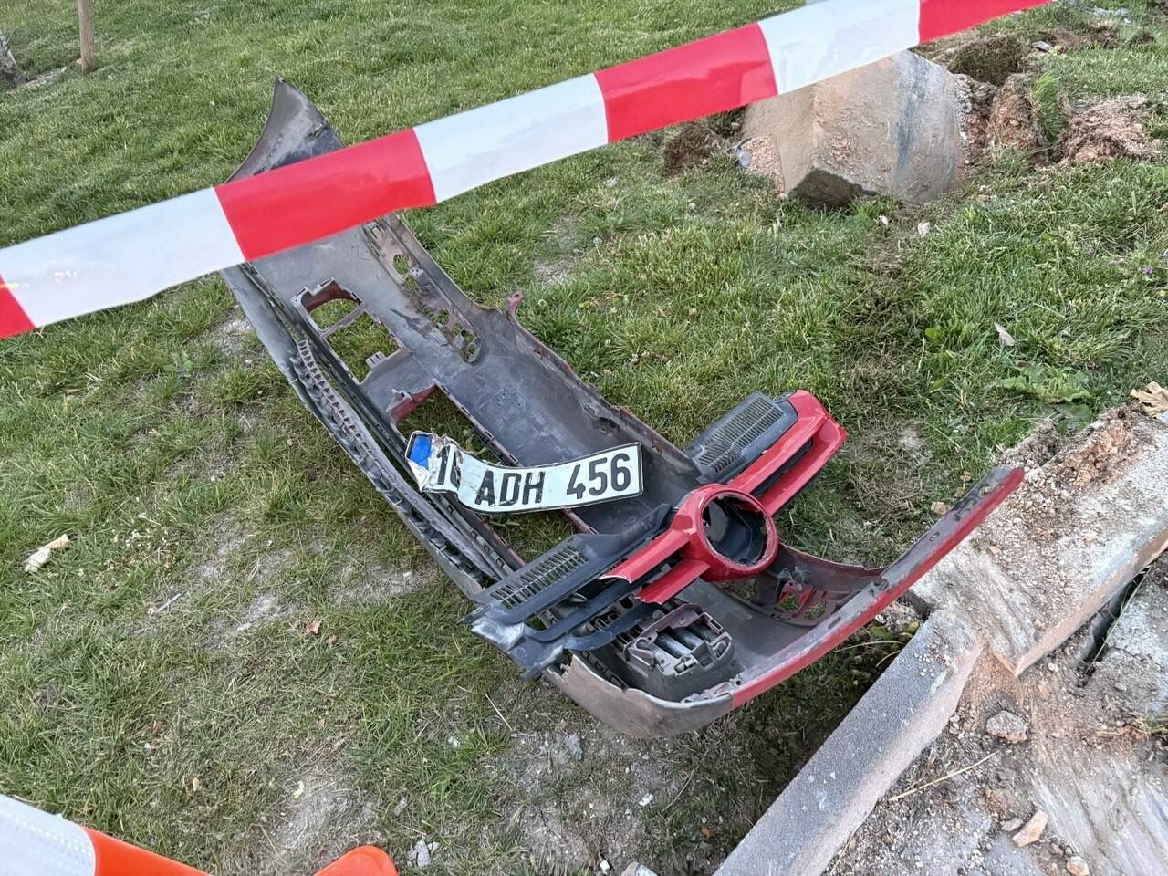 bursada kaza kontrolden cikip iste boyle carpti ee9ba81a25cc