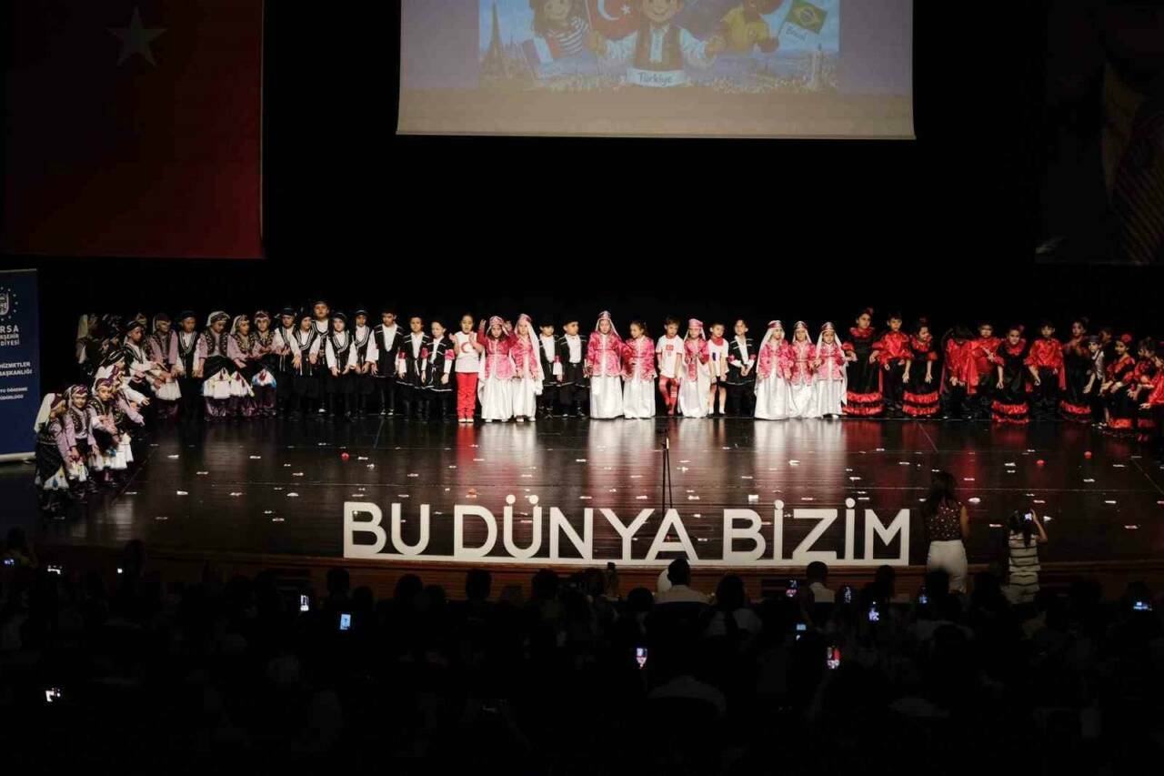 Bursa'da mnikler yıl sonu gösterisinde hünerlerini sergiledi 2 bursada mnikler yil sonu gosterisinde hunerlerini sergiledi 35ae83f68f0f