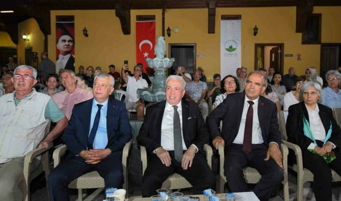Bursa’da Nazım Hikmet’in dizeleri Şadırvanlı Han’da yankılandı Şiirleriyle kuşaklara ilham veren büyük şair Nazım Hikmet, vefatının 63.