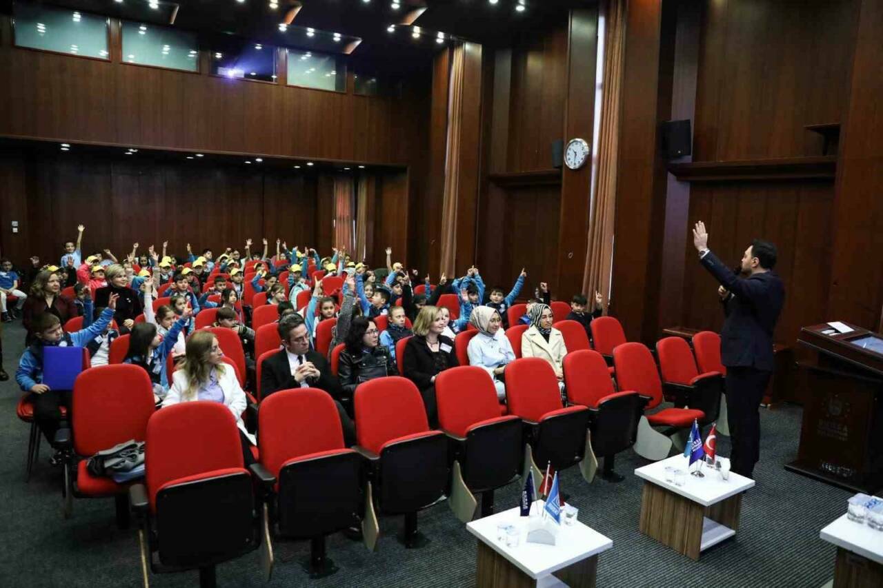 Bursa’da öğrencilere su tasarrufu eğitimi 1 bursada ogrencilere su tasarrufu egitimi 1adb7e32c101