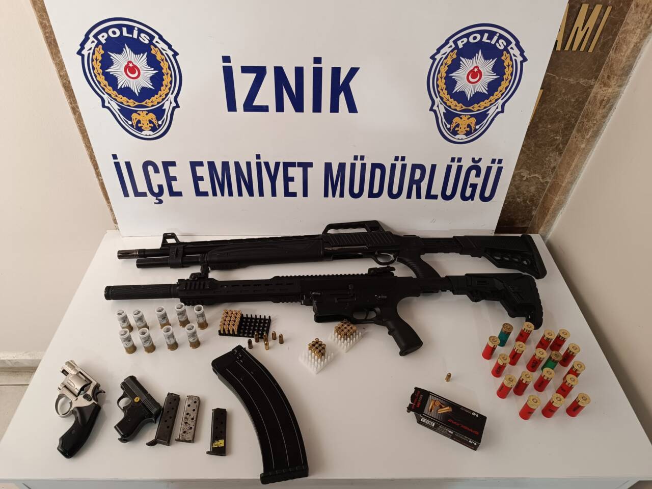 Bursa'da operasyon 1 bursada operasyon 127ed88ca8cf