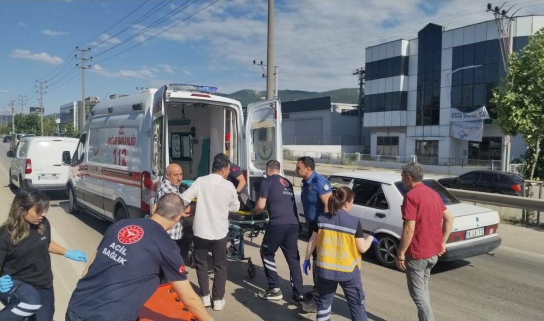 Bursa’da trafik kazası: Yaralılar var… Bursa'nın Kestel ilçesinde hafif ticari araç ile otomobilin çarpışması sonucu