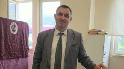 Bursa’nın Gemlik ilçesi Doktor Ziya Kaya Mahallesi’nde 4 adayın yarıştığı