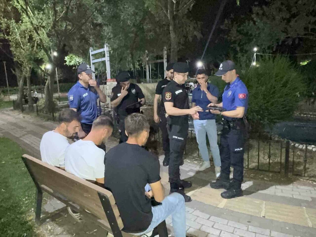 bursada yks oncesi sessizlik ve huzur denetimi 005b1479f2cd