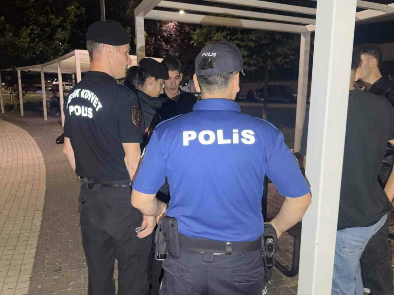 bursada yks oncesi sessizlik ve huzur denetimi 27e0e10b9b97