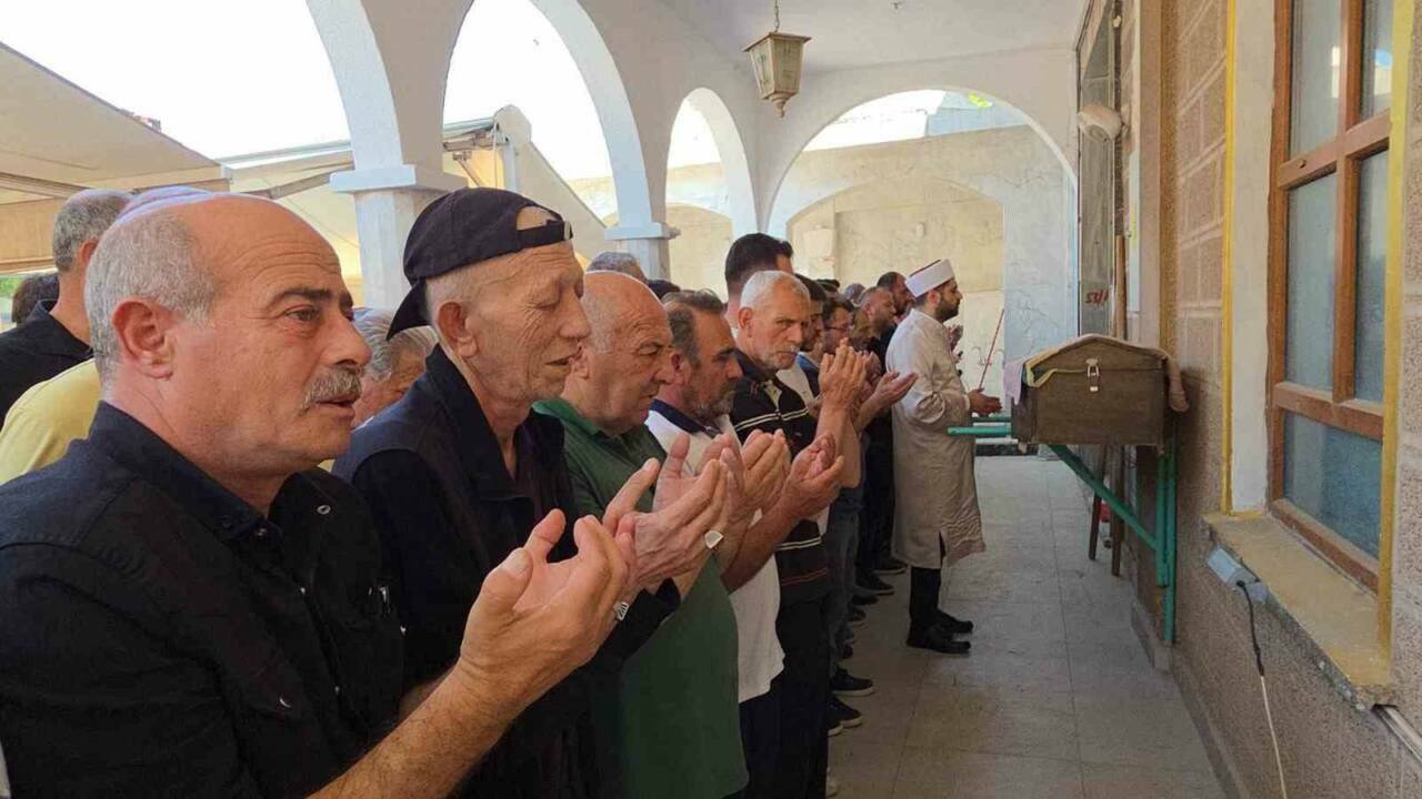 Bursa'da yürek yıkan feryat! İki evlatlarını da aynı nedenden kaybettiler... 6 bursada yurek yikan feryat iki evlatlarini da kaybettiler c80e1b2f7fe2